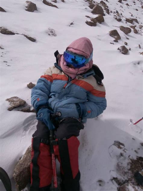 9 year old pakistani girl climbs 5 700m high quz sar peak