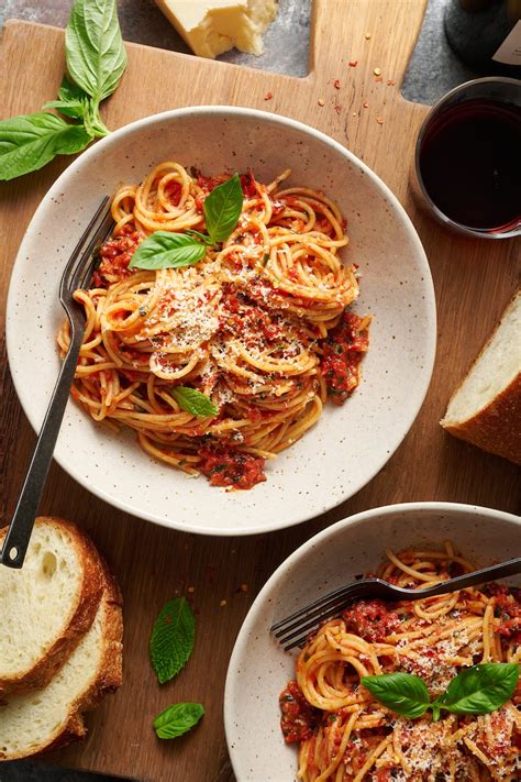 Easy Spaghetti Fra Diavolo Baker By Nature The Greatest Barbecue
