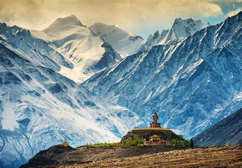 Descubre La Cultura Y Los Paisajes Del Himalaya India Travel Pundits