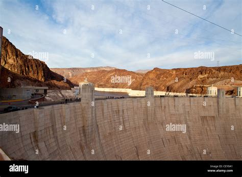 Hoover Dam On The Nevada Arizona Border Lake Mead Stock Photo Alamy