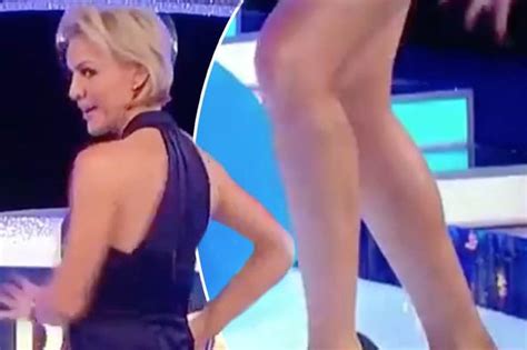 Strictly Come Dancing Natalie Lowe Makes Comeback With Very Sultry Dance During Alexandra Burke