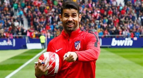 This biography profiles his childhood, family, personal life diego costa is a spanish footballer who plays for the spanish national football team and for the club atletico. Diego Tinoco - Bio, Alter, Größe, Herkunft, Freundin ...