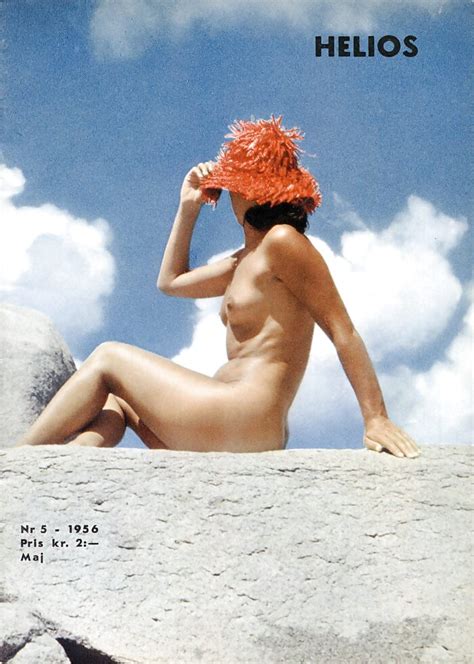 Chicas topless y naturistas de bronceado Fotos eróticas de chicas