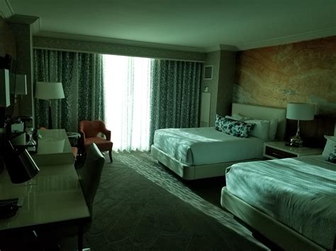 The rooms at Mandalay Bay look like you've entered the Matrix : r