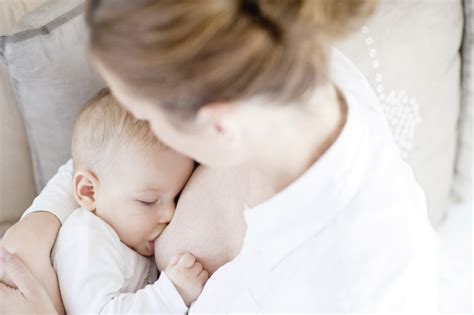 L Importanza Dell Allattamento Al Seno I Benefici Per Mamma E Bambino
