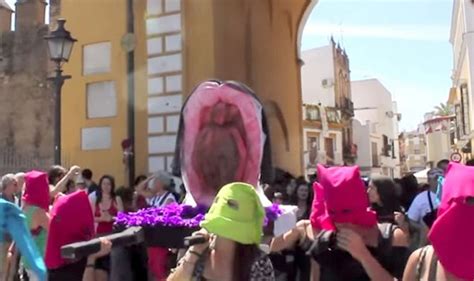 La Procesión Del Coño Insumiso No Atacaba Creencias Religiosas Periodistas En Español