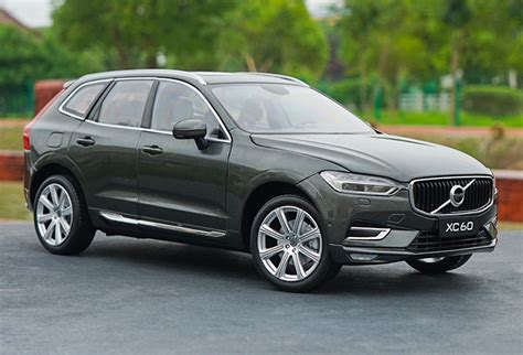 xe mô hình tĩnh volvo xc60 tỷ lệ 1 18 cao cấp giống y xe thật