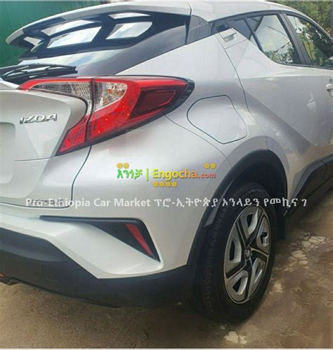 Toyota Chr Izoa 2022 Brand New Full Option Electric Vehicle For Sale
