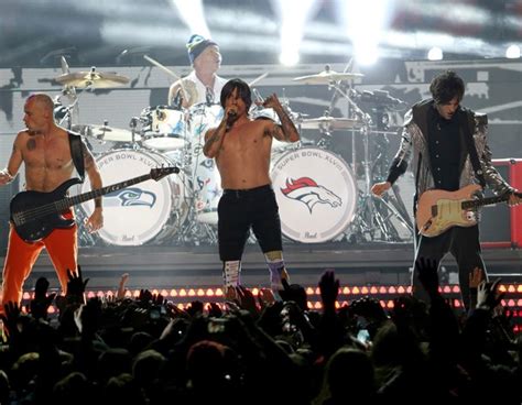 Red Hot Chili Peppers Unplugged From Super Bowl Halftime Show