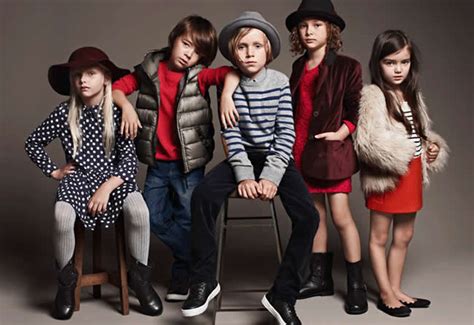 These mini fashion bloggers may not always be dressing themselves, but they know exactly how to. Kids Fashion Accessories