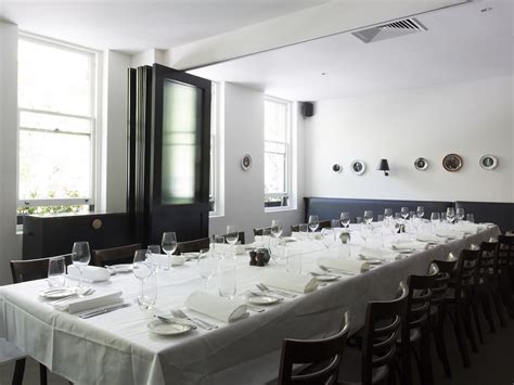 Choose from over 338 restaurants with private dining rooms. The best private dining rooms in Melbourne