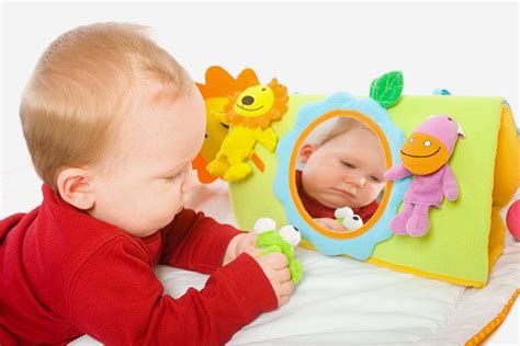 Look for ball poppers, busy boxes, classic toys that children push, and doors that open by twisting or flicking a button to magically reveal a character. 25 Best Toys For 6-Month-Old Babies In 2020 | Baby play ...