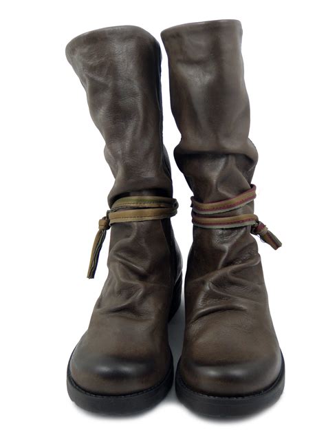 Simple Science: How to Make a Volcano with Kids