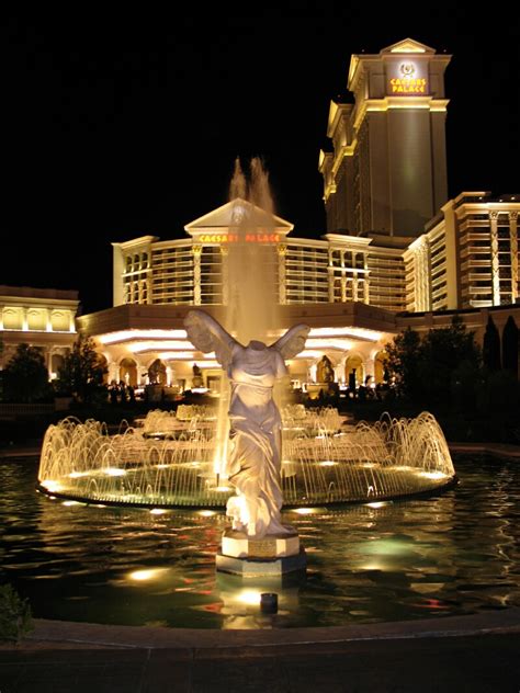 From intimate ceremonies to grand receptions, platinum hotel offers vegas wedding venues and packages to accommodate your specific needs. Las Vegas Wedding Package Deals - Affordable Las Vegas Wedding Packages
