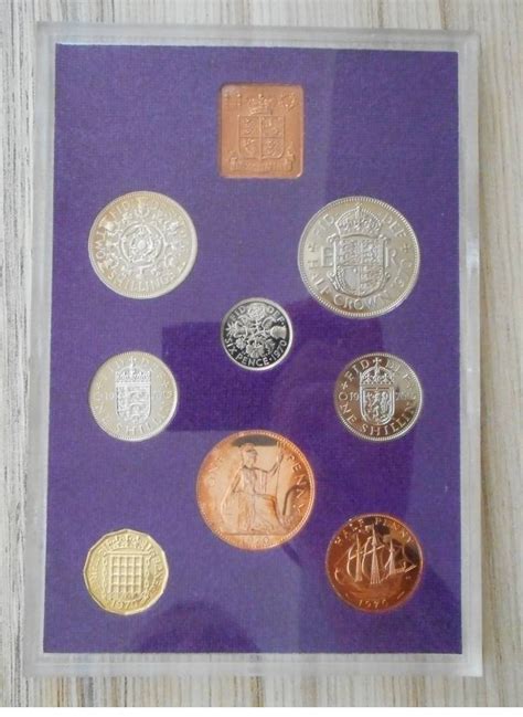 Royal Mint 1970 Mint Sets Great Britain Coin 33016