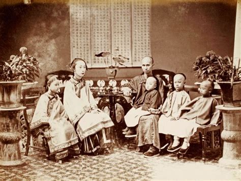 11 Rare Vintage Photographs Captured Daily Life In China In The 19th