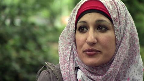 Islamophobic Crime Women Targeted In Hate Crimes Bbc News
