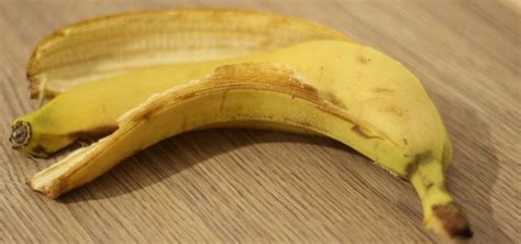 Can You Eat Banana Peels 3 Ideal Recipes And The Risks