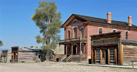Bannack Ghost Town Discovering Montanas Wild West Road Unraveled