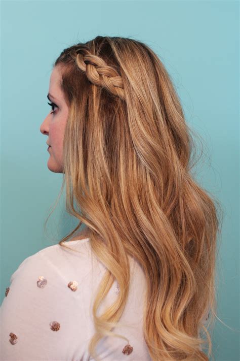 Braided Half Up Hairstyle For The Glitz