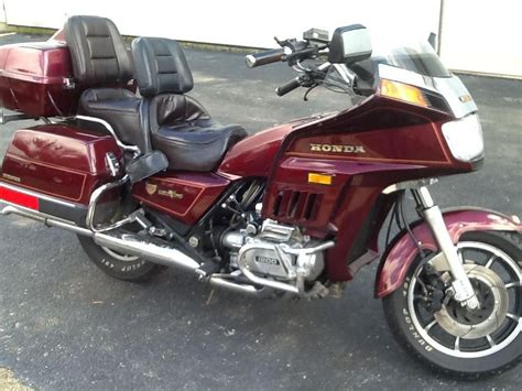 Ik heb deze motor in mei aangeschaft en flink wat onderhoud eraan gedaan o. Buy 1985 Honda GL1200I Goldwing Interstate Touring on 2040 ...