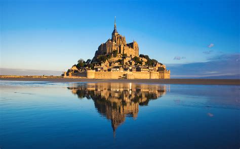 Mont St Michel S Abbey Full Day Tour From Paris Get The Best Prices