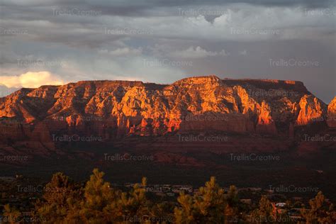 Image Sunset Over Redrocks Mountains In Sedona Arizona High Res Stock