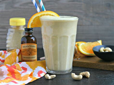 Dole Whip Smoothie Nielsen Massey Vanillas Delicious Smoothie Recipes