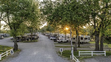 Rv Park And Campgrounds In Sevierville Tn Riverside Rv Park And Resort