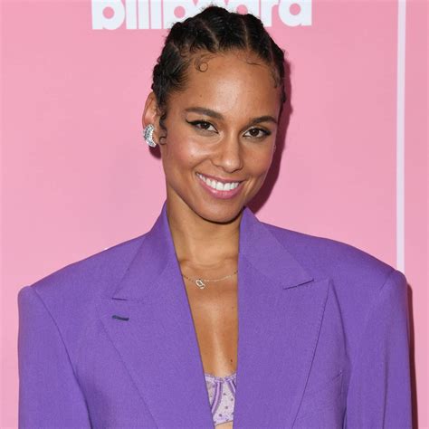 Alicia Keys Has Always Been Flawless With Or Without Makeup Check