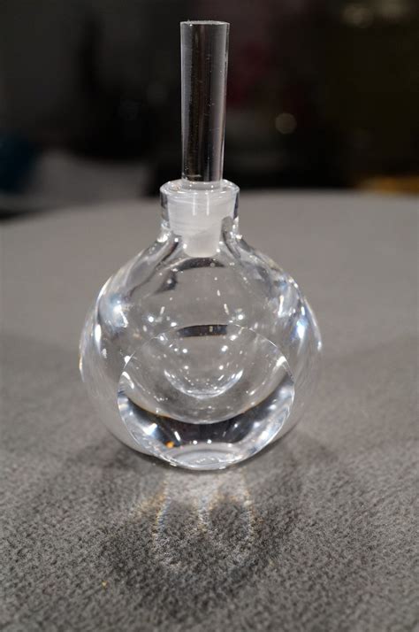Vintage Glass Crystal Perfume Bottle Stopper Round Sleek Etsy In 2022 Crystal Perfume