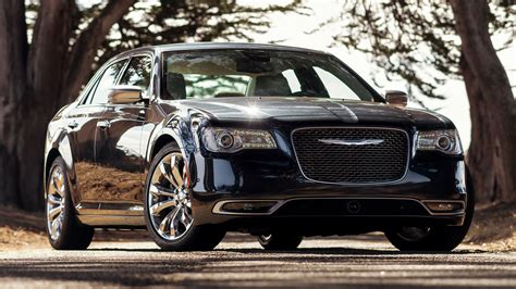 2015 Chrysler 300c Platinum Wallpapers And Hd Images Car Pixel