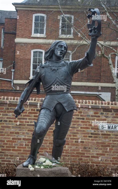 Statue Of King Richard Iii Relocated To The Cathedral Gardens Outside