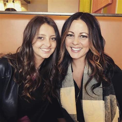 She, no doubt, a great human being as well as a great talent. Sara Evans & daughter Olivia | Sara evans, Celebrity kids ...