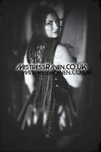 Mistress Raven Welcome To Mistress Raven