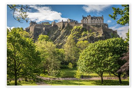 Los Jardines De Princes Street Y El Castillo De Edimburgo Escocia De