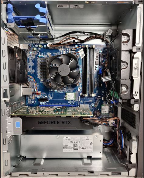 But that voltage is being altered by the then it also sends out to all its fans the pwm signal from the mobo header (not subject to current limit) for speed control, and all of the fans. SOLVED - Dell PSU with 3 pin connectors? | Tom's Hardware Forum