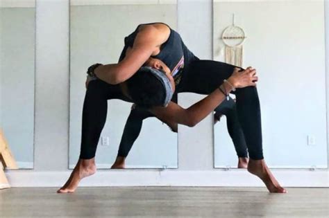 Details More Than 126 Craziest Yoga Poses Vn