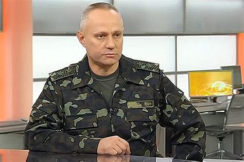 Предательство генерала хомчака и комбата березы. Украинский генерал Хомчак не считает, что Россия готовится ...