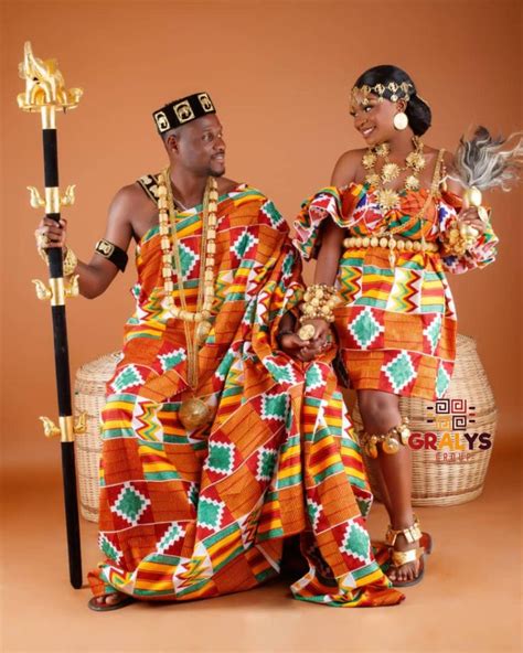 Tenue Akan African Traditional Dresses Couples African Outfits African Traditional Wedding