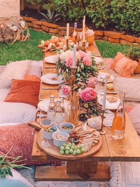How To Create An Outdoor Summer Tablescape