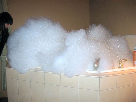 How to Make a Bubble Bath with Lots of Bubbles - Behind The Shower