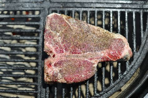 How To Grill The Best Porterhouse T Bone Steak Recipe The Meatwave