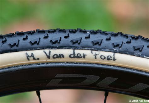 Mathieu van der poel will celebrate new years aboard a new bike, canyon's inflite cf slx. Pro Bike: Mathieu van der Poel's Euro-Champ Canyon Inflite ...