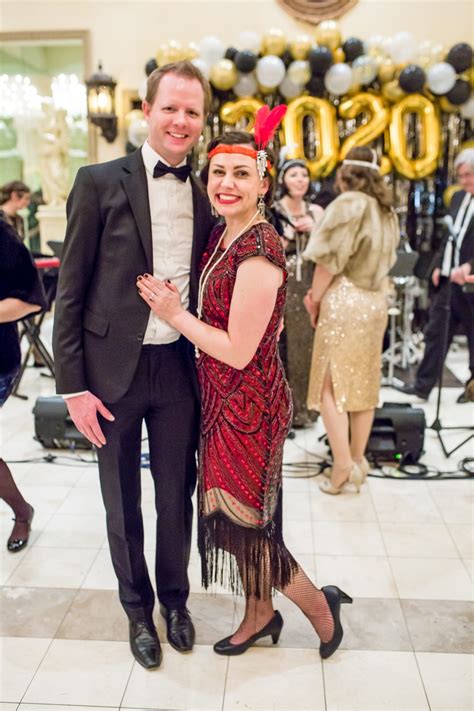 1920s Themed Party Tips To Pull Off A Roaring 20s Party