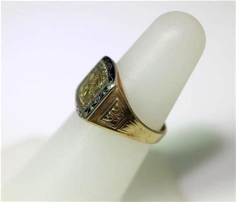 1927 10k Gold Lg Balfour Co Gc High School Class Ring Size 65 8268