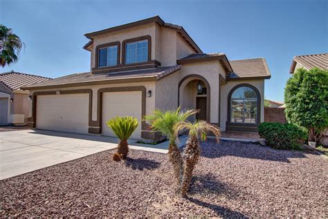 If you are looking for a one level house with plenty of parking, this is the one! SOLD - 4 Bedroom Phoenix Homes For Sale - Local Listing Pro