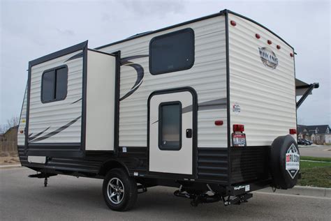 Like many small travel trailers, it has a unique design. 17' Forest River Viking Ultra-Lite Bunk House Travel ...