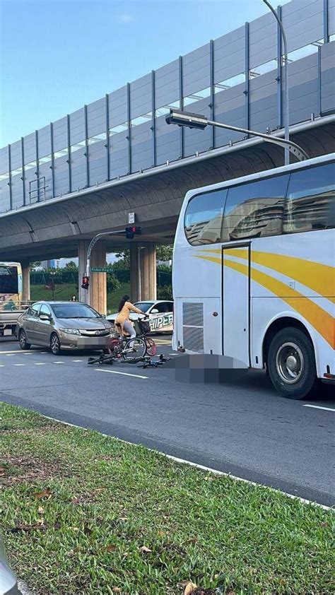 18 year old cyclist passes away in accident with bus in yishun driver arrested