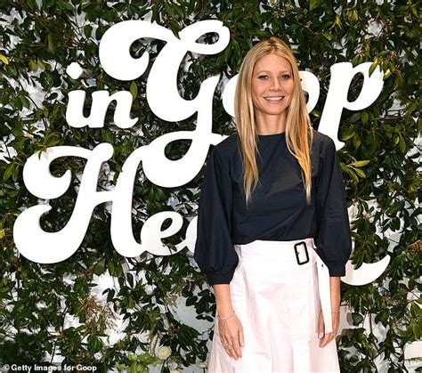 Did Gwyneth Paltrow Pose Naked For A Goop Instagram Post Daily Mail Online